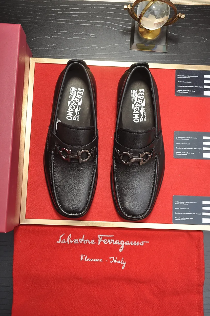 Men's shoes 💰500💶[Ferragamo/Ferragamo] The latest model in the counter. Original imported open-sided high-quality cowhide hand-woven + imported 🐂 cowhide + original luxury metal buckle + original combination outsole. Comparison without pressure 38--44🎉